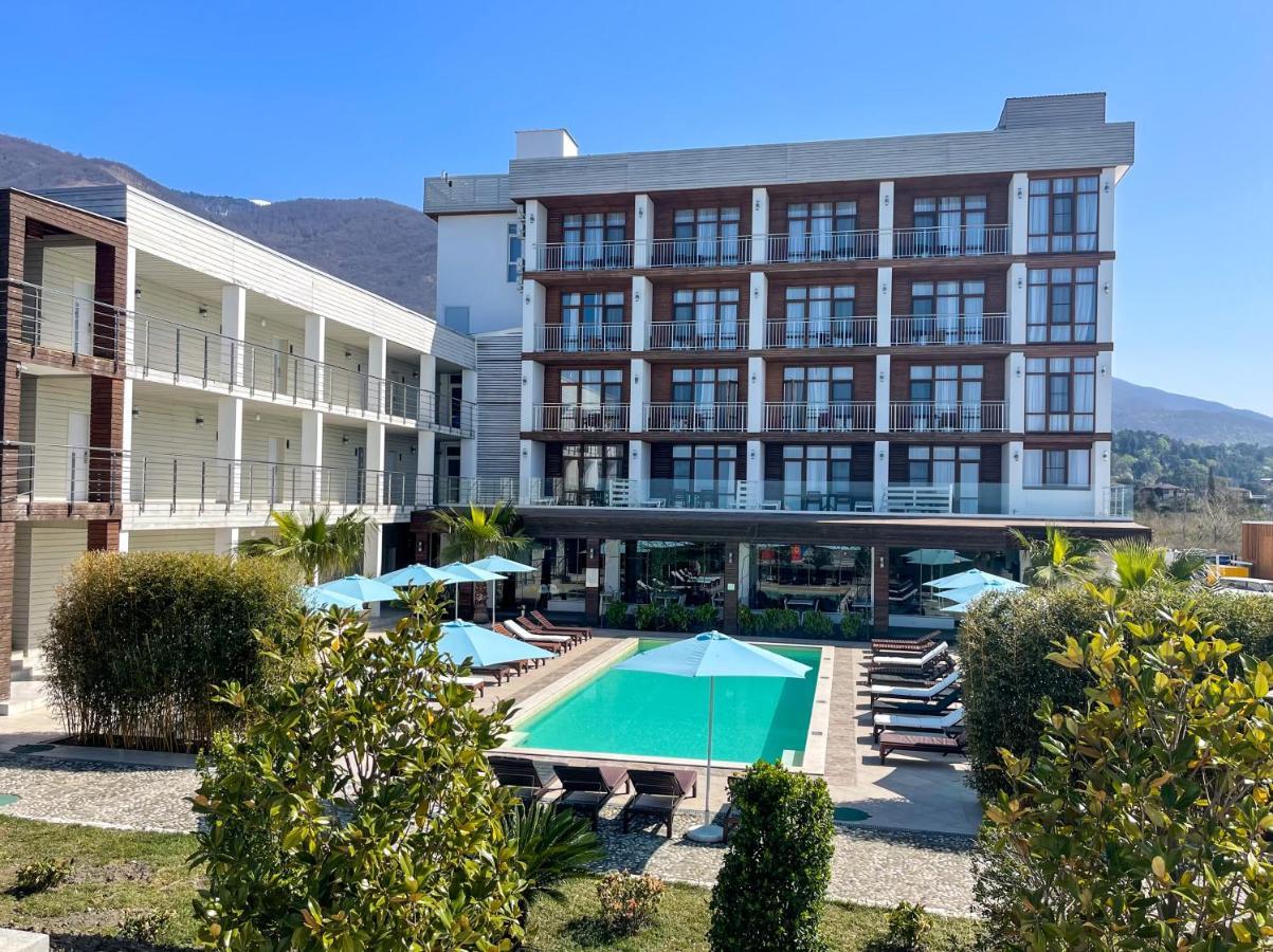 Aquamarine Family Club Hotell Gagra Exteriör bild